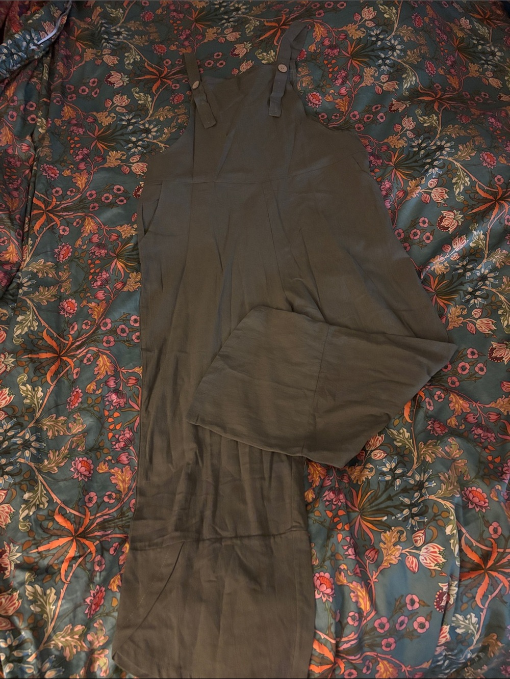 Wide-Leg Olive Green Sleeveless Jumpsuit